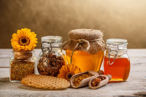 Pure and Healthy Honey